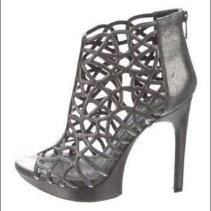 Vera Wang Lavender 4.75 inch Caged Heels. Size 5.